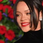 لباس‌ هایی که ریحانا را به الگوی مد و فشن تبدیل کرد؛ نگاهی به استایل های ماندگار